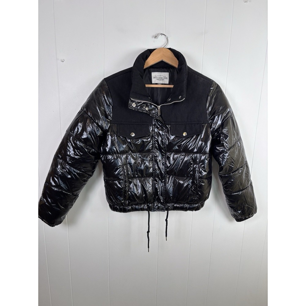 Ashley Vintage Charm Women's Shiny Black Cropped Puffer‎ Jacket Size Medium
